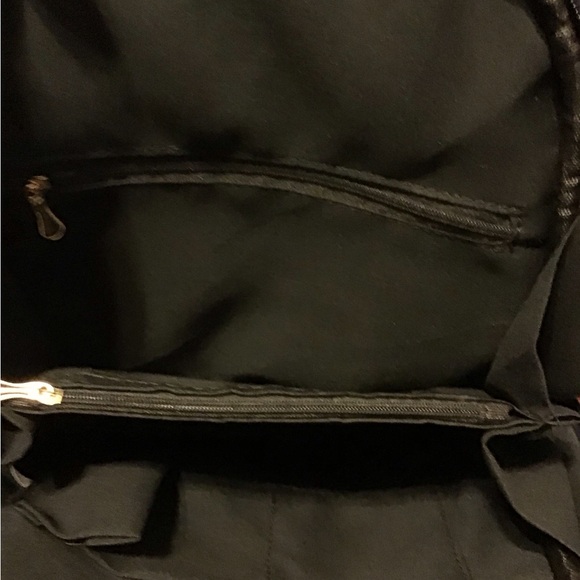 NEVENKA NAVY BLUE PU LEATHER BACKPACK GUC